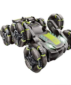 Six-wheel swing arm climbing stunt car 2.4G remote control off-road racing children's spray rotating toy car model